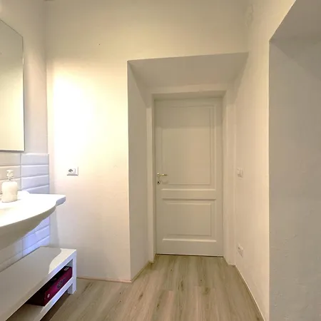 Le Logge- Bernardini Apartment